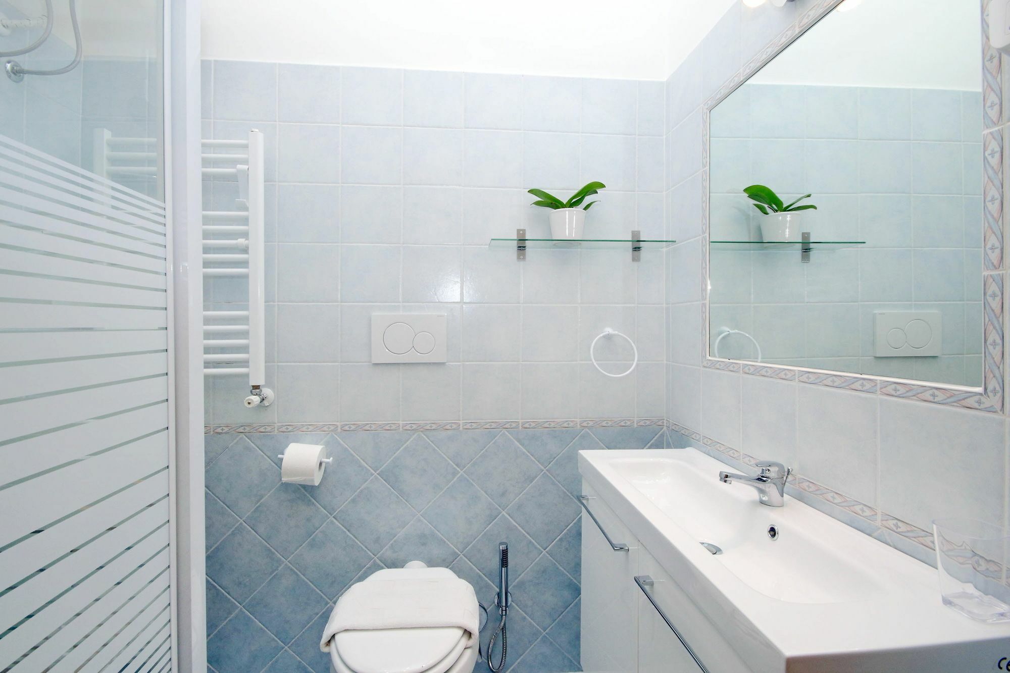 Holiday Rental San Lorenzo District Рим Екстериор снимка