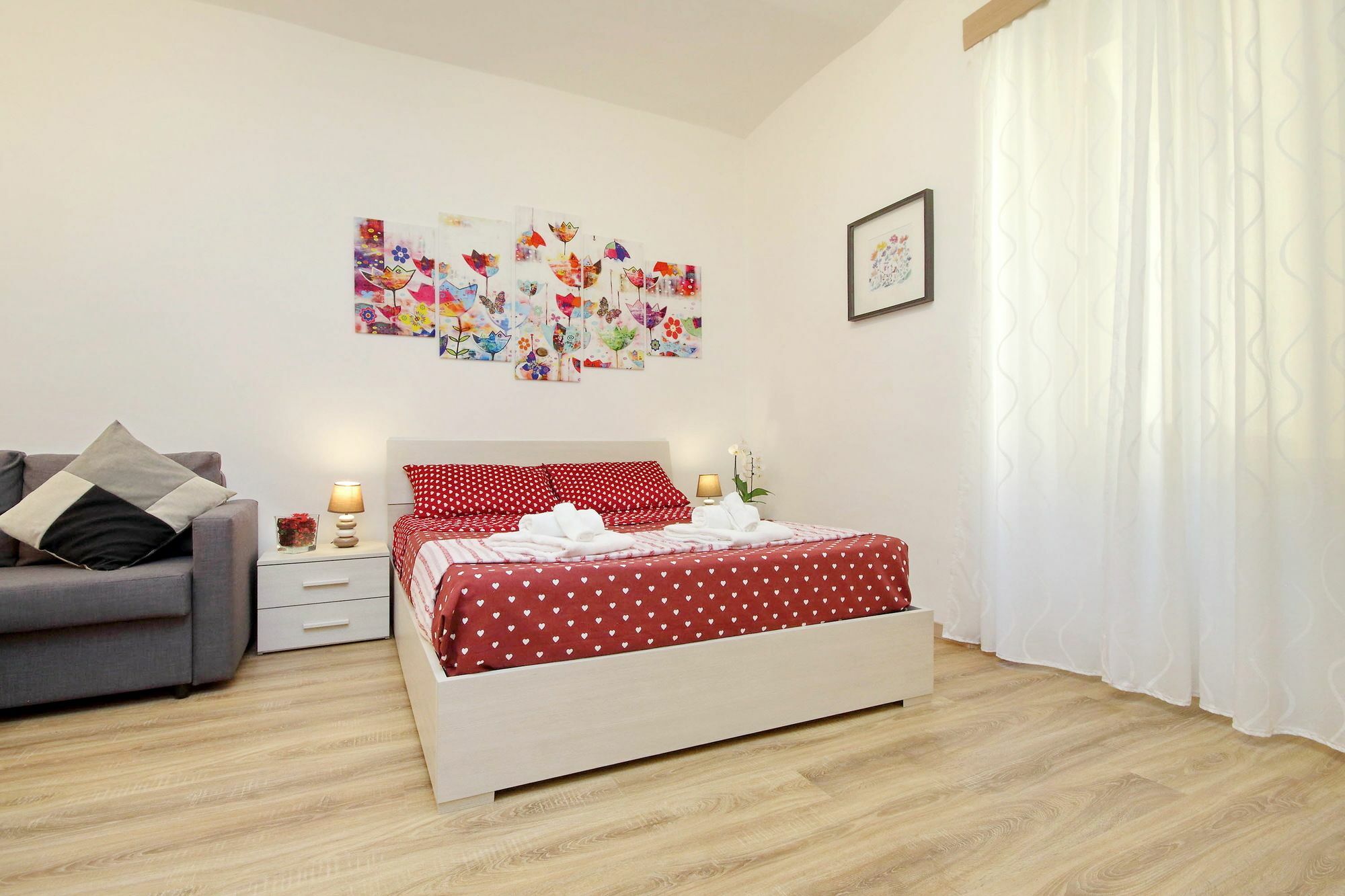 Holiday Rental San Lorenzo District Рим Екстериор снимка